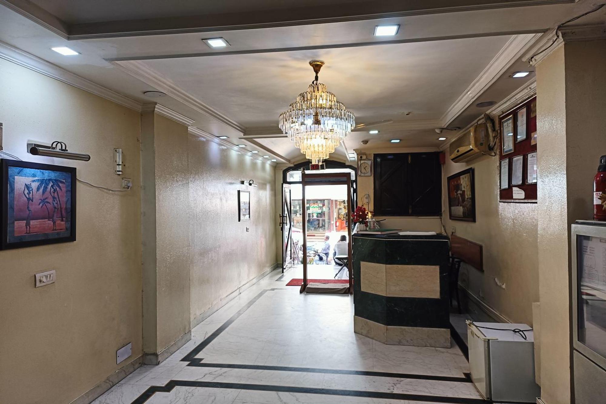 Hotel Indraprastha Делхи Екстериор снимка