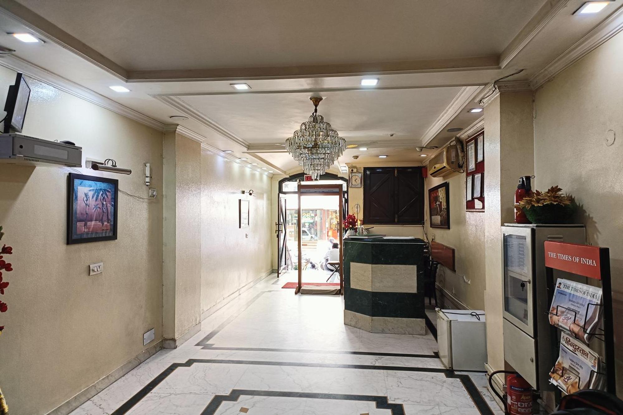 Hotel Indraprastha Делхи Екстериор снимка