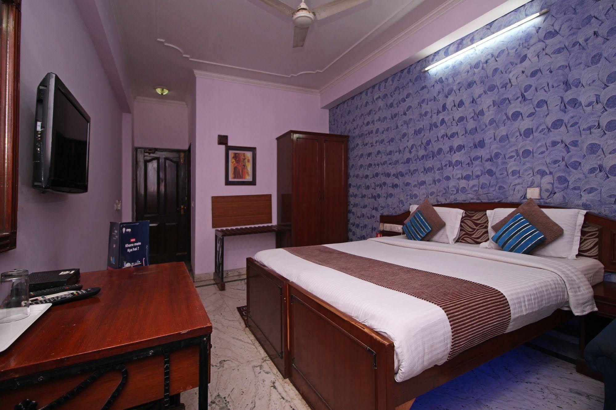 Hotel Indraprastha Делхи Екстериор снимка